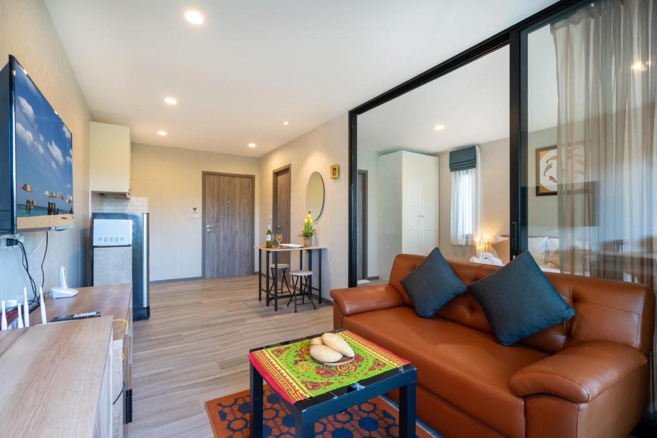 The Apartment At The Title Residencies Naiyang Beach Phuket Esterno foto
