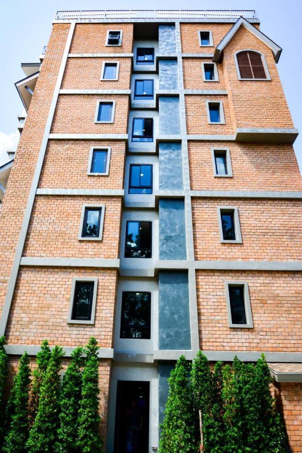 The Apartment At The Title Residencies Naiyang Beach Phuket Esterno foto