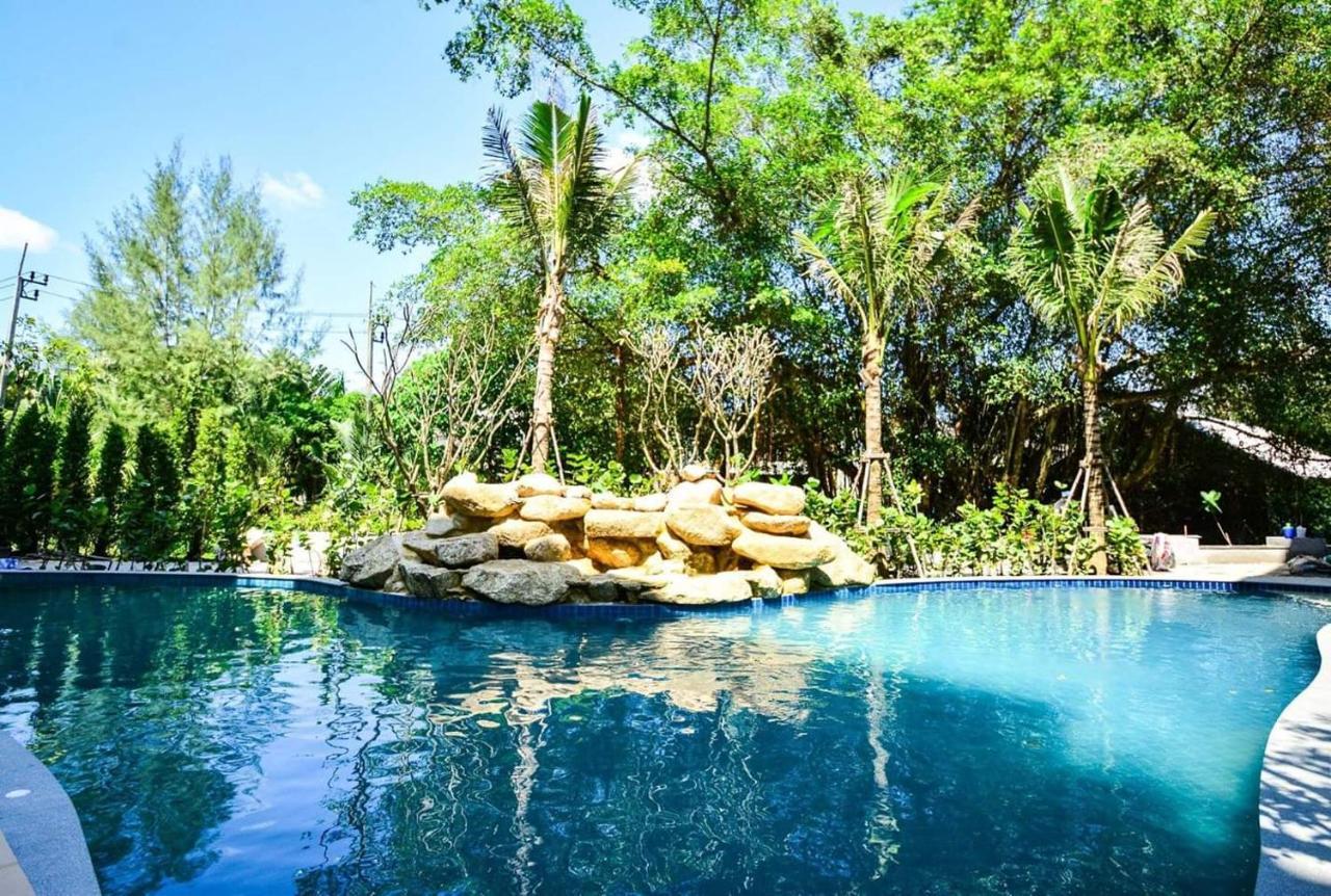 The Apartment At The Title Residencies Naiyang Beach Phuket Esterno foto